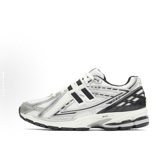 New Balance 1906R ‘Silver Metalic’ 