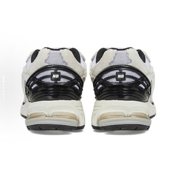 New Balance 1906D "Protection Pack "