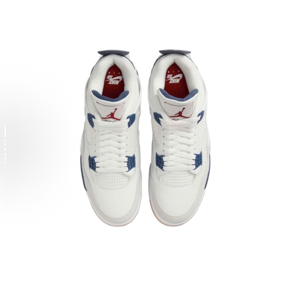 Jordan 4 SB Navy